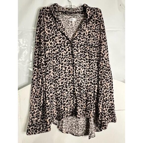 Pleion Nordtrom Rack Animal Print Top Small classic elegant dress rayon blend - Picture 2 of 5